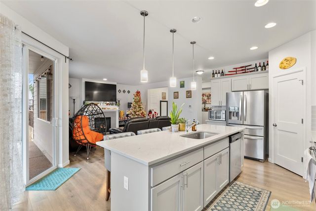 18115 38th Avenue Ct E, Tacoma, WA 98446