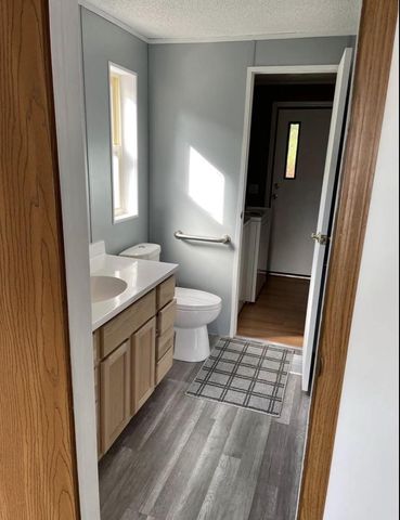 512 Opal Circle, Lannon, WI 53046