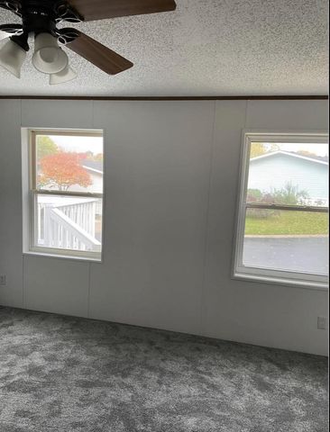 512 Opal Circle, Lannon, WI 53046