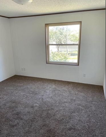 512 Opal Circle, Lannon, WI 53046