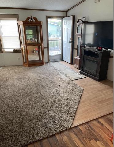 512 Opal Circle, Lannon, WI 53046