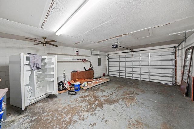 1913 CEDARBROOKE DRIVE, Lutz, FL 33549