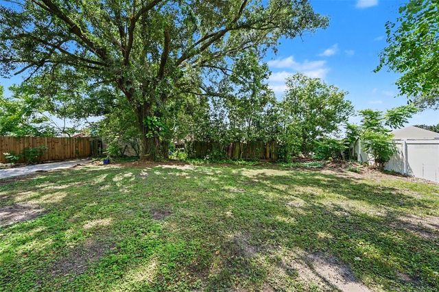 1913 CEDARBROOKE DRIVE, Lutz, FL 33549