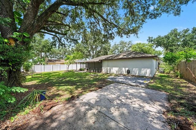 1913 CEDARBROOKE DRIVE, Lutz, FL 33549