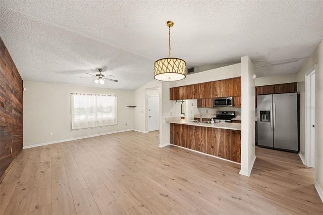 1913 CEDARBROOKE DRIVE, Lutz, FL 33549
