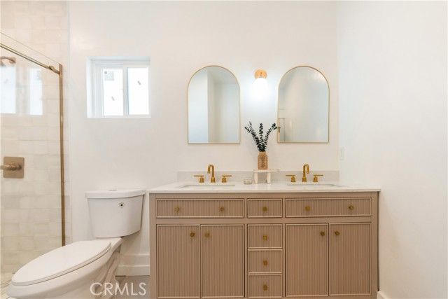 3890 S Harvard Boulevard, Los Angeles, CA 90062