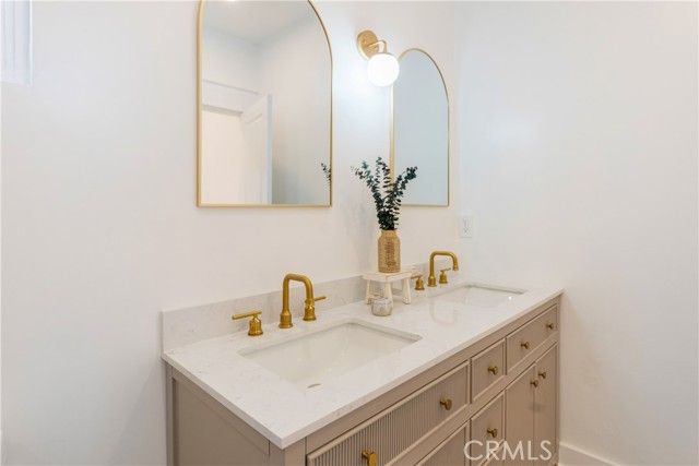 3890 S Harvard Boulevard, Los Angeles, CA 90062