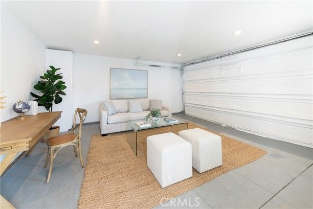 3890 S Harvard Boulevard, Los Angeles, CA 90062