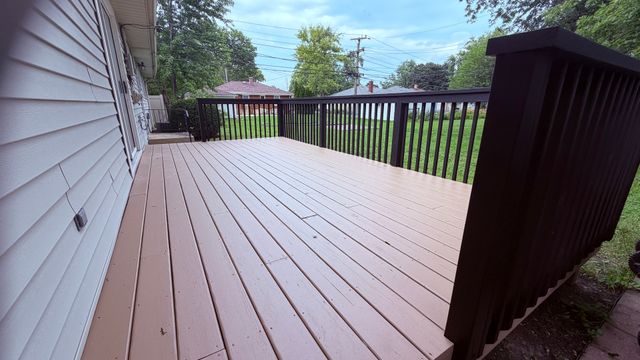 16067 SCHOOL Street, South Holland, IL 60473
