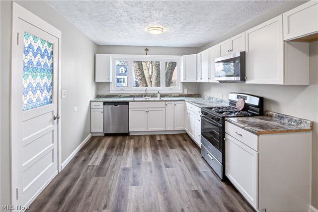 2966 Cleveland Boulevard, Lorain, OH 44052