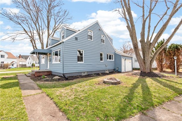 2966 Cleveland Boulevard, Lorain, OH 44052