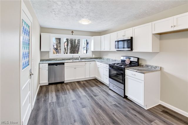 2966 Cleveland Boulevard, Lorain, OH 44052