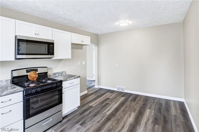 2966 Cleveland Boulevard, Lorain, OH 44052