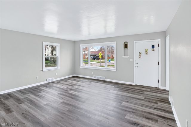 2966 Cleveland Boulevard, Lorain, OH 44052