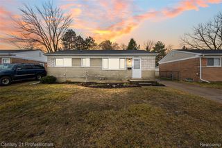 33329 Cheryl Street, Clinton Township, MI 48035