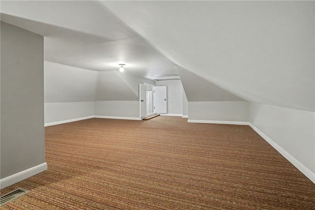 841 E Lutton St, New Castle, PA 16101