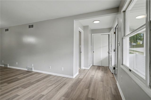 841 E Lutton St, New Castle, PA 16101