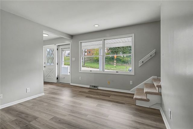 841 E Lutton St, New Castle, PA 16101