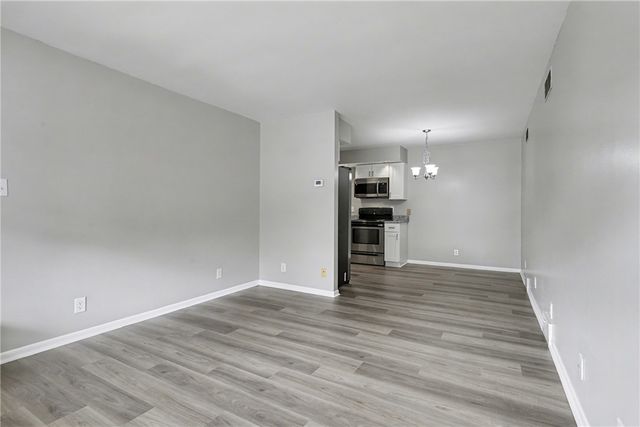 841 E Lutton St, New Castle, PA 16101