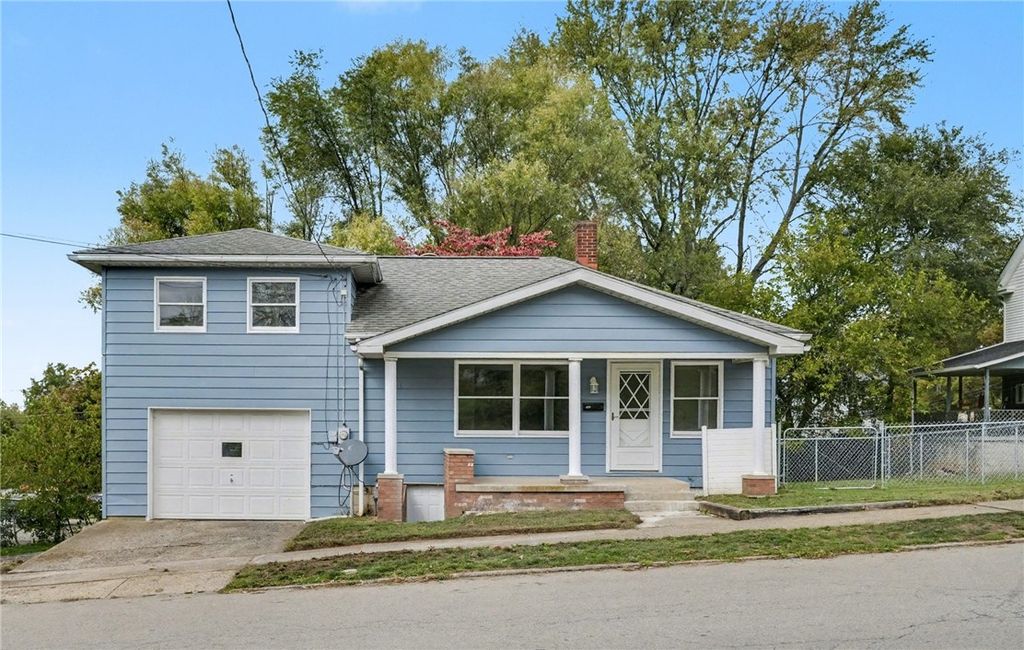 841 E Lutton St, New Castle, PA 16101