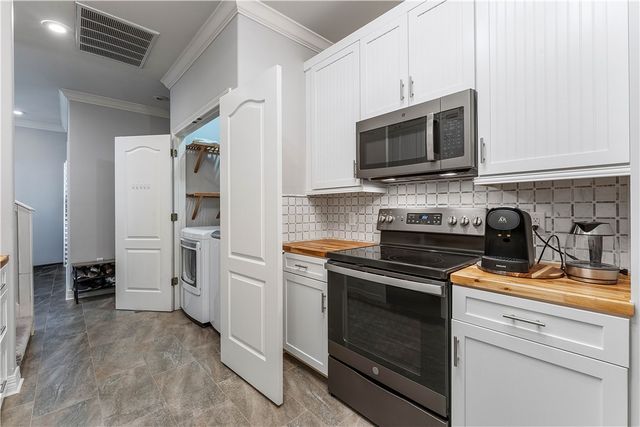 914 S Dixson Street, Rogers, AR 72758