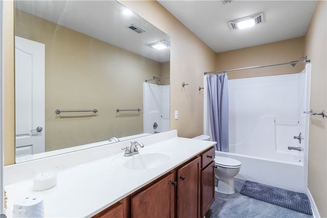 914 S Dixson Street, Rogers, AR 72758