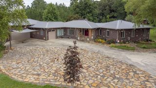 1372 Short Mountain Rd, Mcminnville, TN 37110
