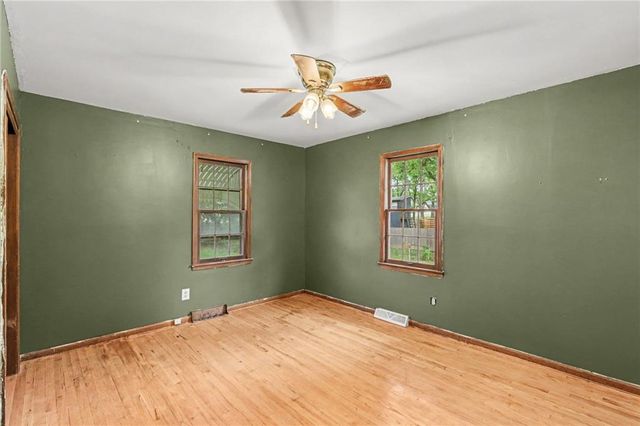 16408 E 40th Street, Independence, MO 64055
