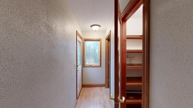 E4350 Klomsten Ridge ROAD, Coon Valley, WI 54623