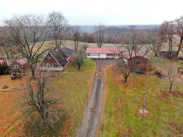 E4350 Klomsten Ridge ROAD, Coon Valley, WI 54623