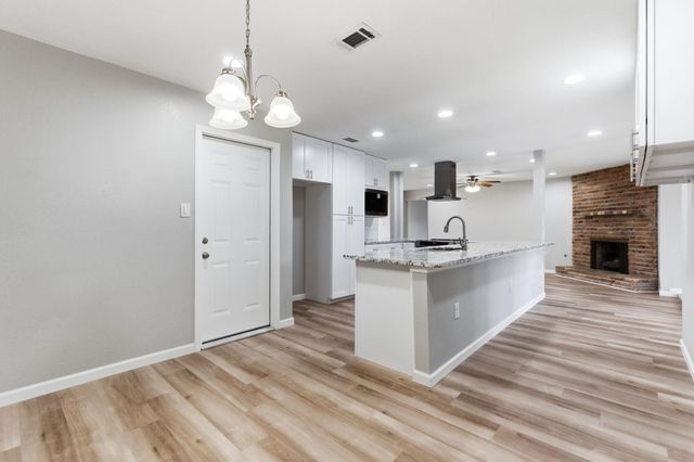 1620 Beachcomber Lane, Houston, TX 77062