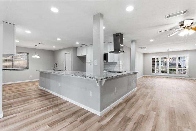 1620 Beachcomber Lane, Houston, TX 77062