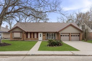 1620 Beachcomber Lane, Houston, TX 77062