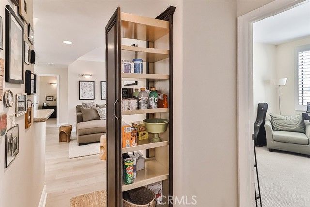 4724 Kester Avenue 404, Sherman Oaks, CA 91403