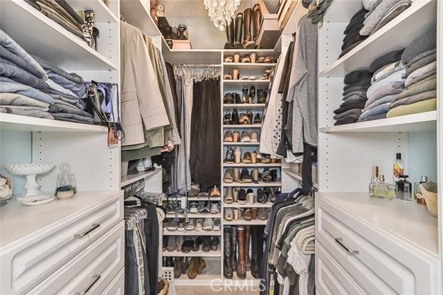 4724 Kester Avenue 404, Sherman Oaks, CA 91403