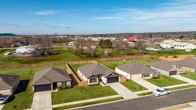 27 Farmhouse Circle, Vilonia, AR 72173