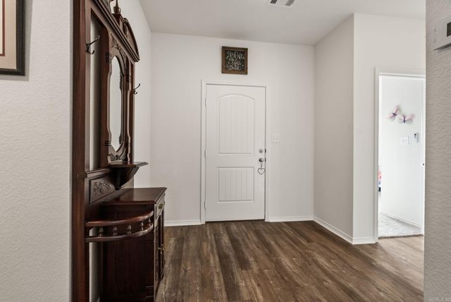 27 Farmhouse Circle, Vilonia, AR 72173