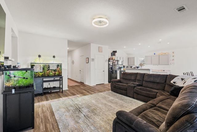 27 Farmhouse Circle, Vilonia, AR 72173