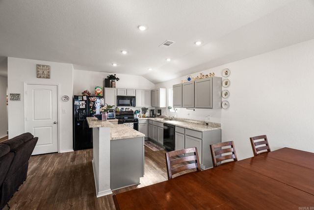 27 Farmhouse Circle, Vilonia, AR 72173