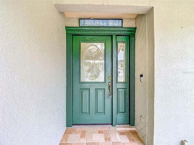 4608 APPLE RIDGE LANE, Tampa, FL 33624