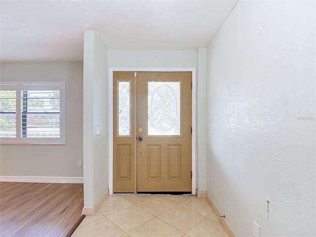 4608 APPLE RIDGE LANE, Tampa, FL 33624