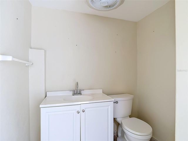 4608 APPLE RIDGE LANE, Tampa, FL 33624