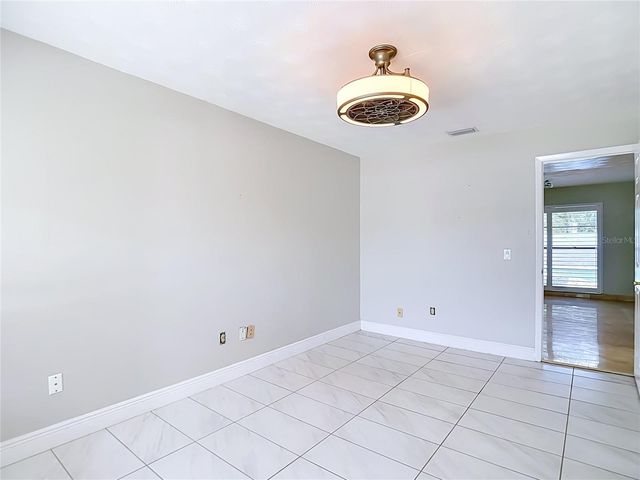 4608 APPLE RIDGE LANE, Tampa, FL 33624