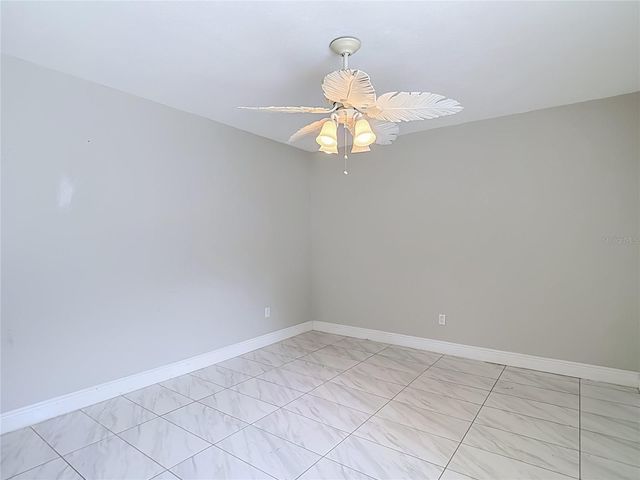 4608 APPLE RIDGE LANE, Tampa, FL 33624