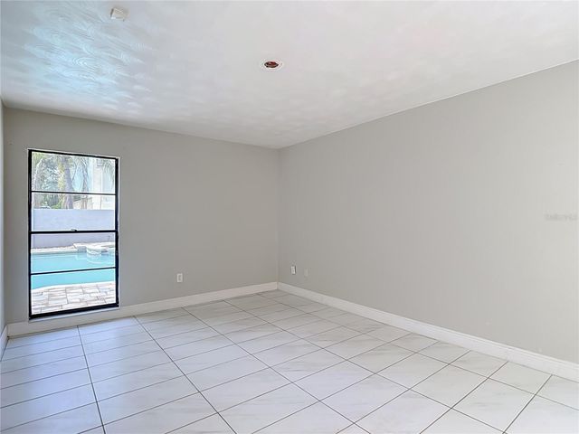 4608 APPLE RIDGE LANE, Tampa, FL 33624