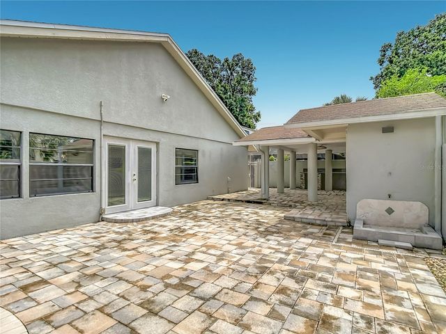 4608 APPLE RIDGE LANE, Tampa, FL 33624