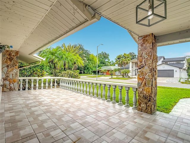 4608 APPLE RIDGE LANE, Tampa, FL 33624