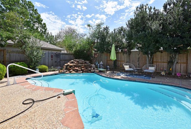 3862 W Wisteria Circle, Sugar Land, TX 77479