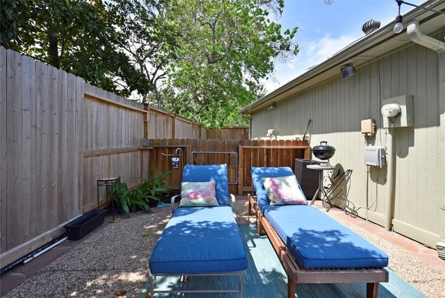 3862 W Wisteria Circle, Sugar Land, TX 77479