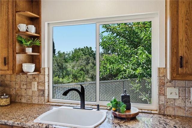 9035 Salinan Way, Kelseyville, CA 95451